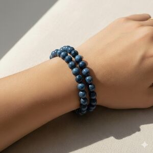 Shiny Blue Bead Stretch bracelet